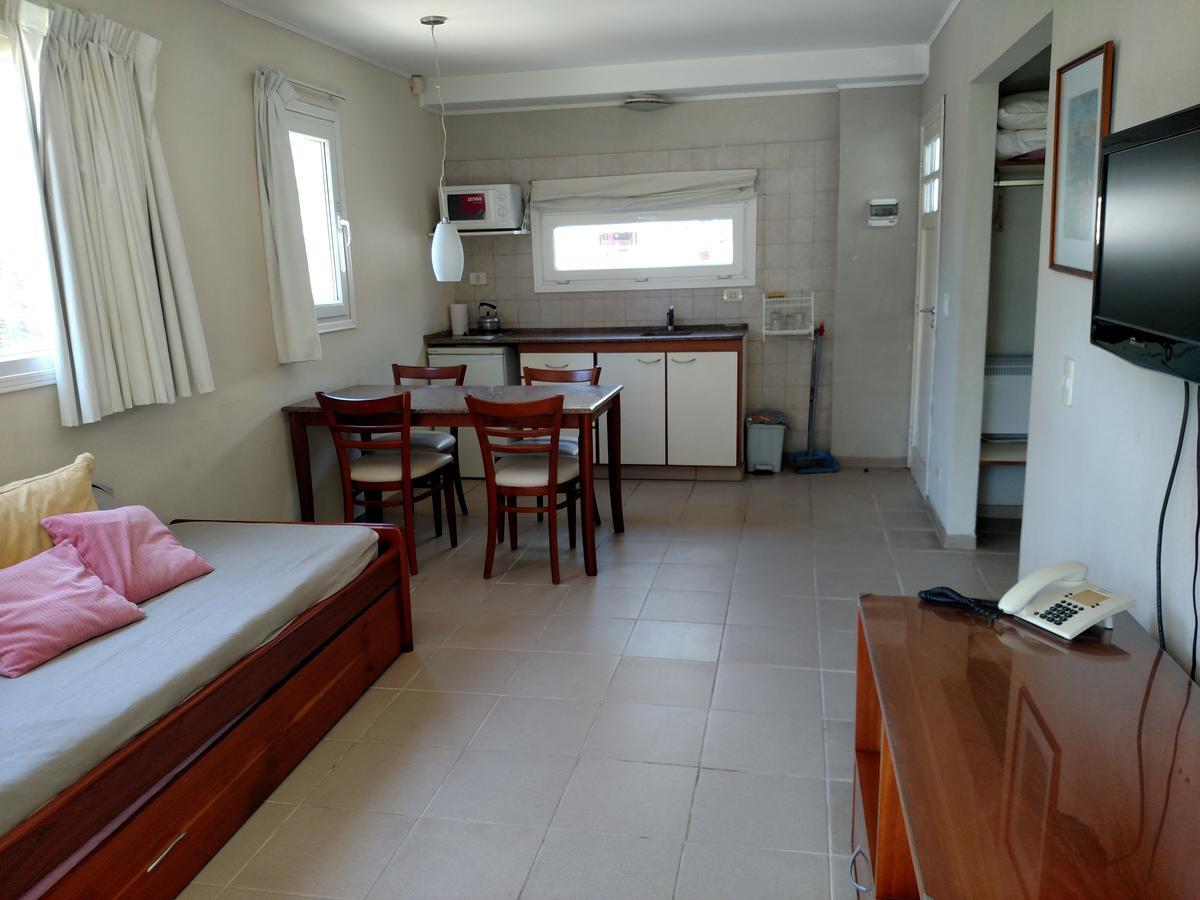 Gaviotas Apart Hotel Pinamar Exterior photo